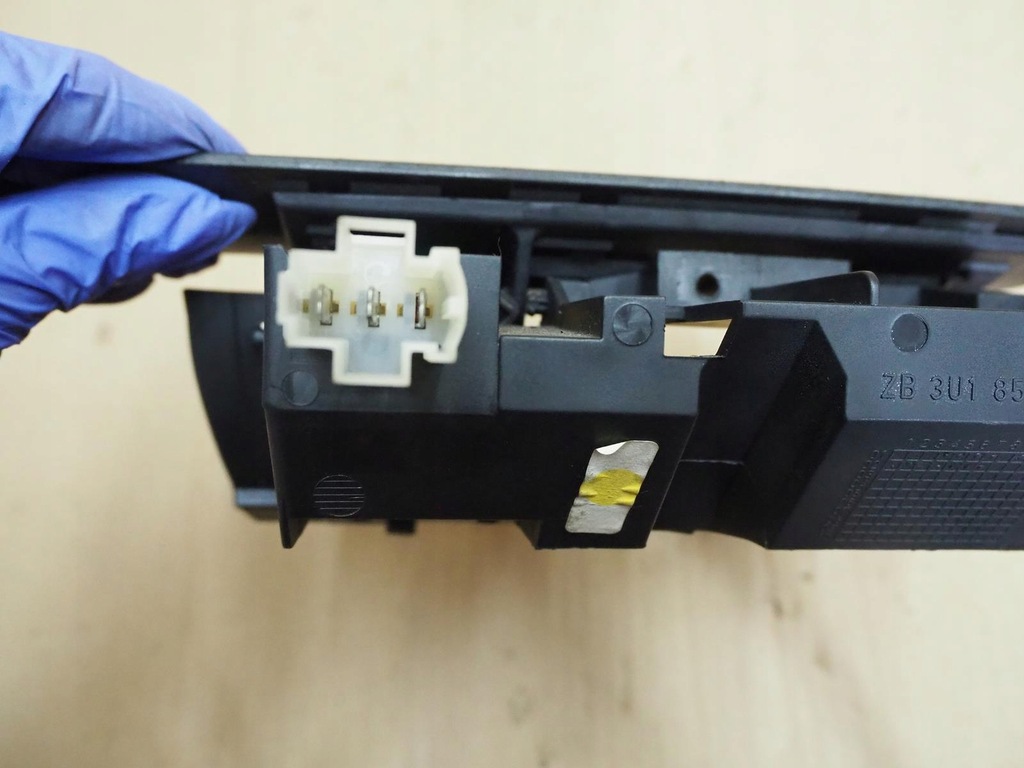 фото №10, Пепельница skoda superb i 3u1857962