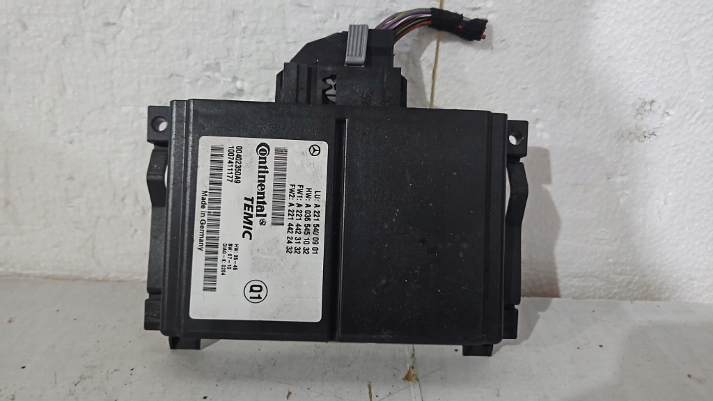 Купити Блок керування модуль радарів distronic mercedes w221 s-klasa a2215400901