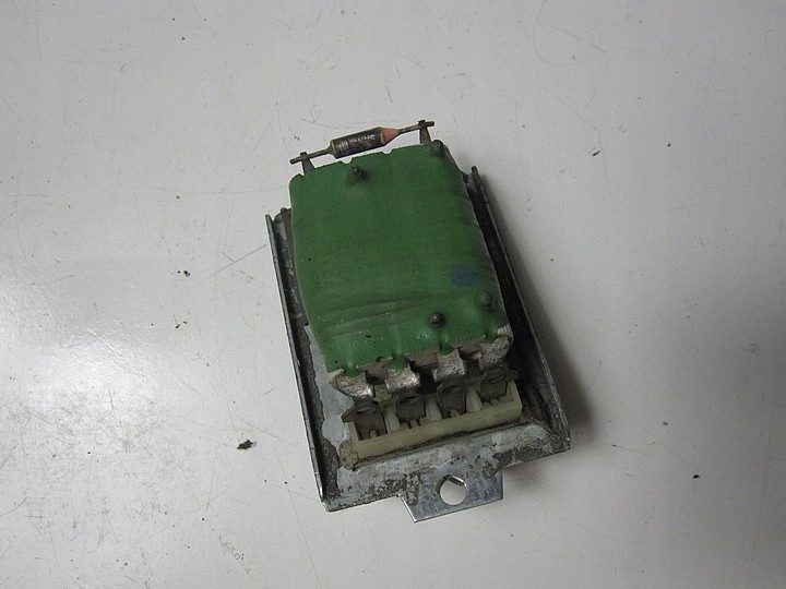 фото №5, Резистор вентилятор резистор vw golf iii