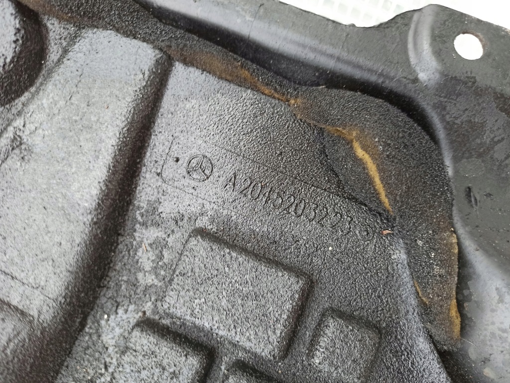 фото №5, Mercedes w212 защита двигателя нижняя a2045203223