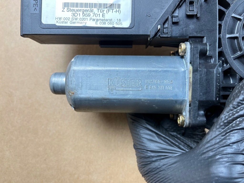 фото №5, Vw phaeton моторчик окон левый перед 3d1959701e