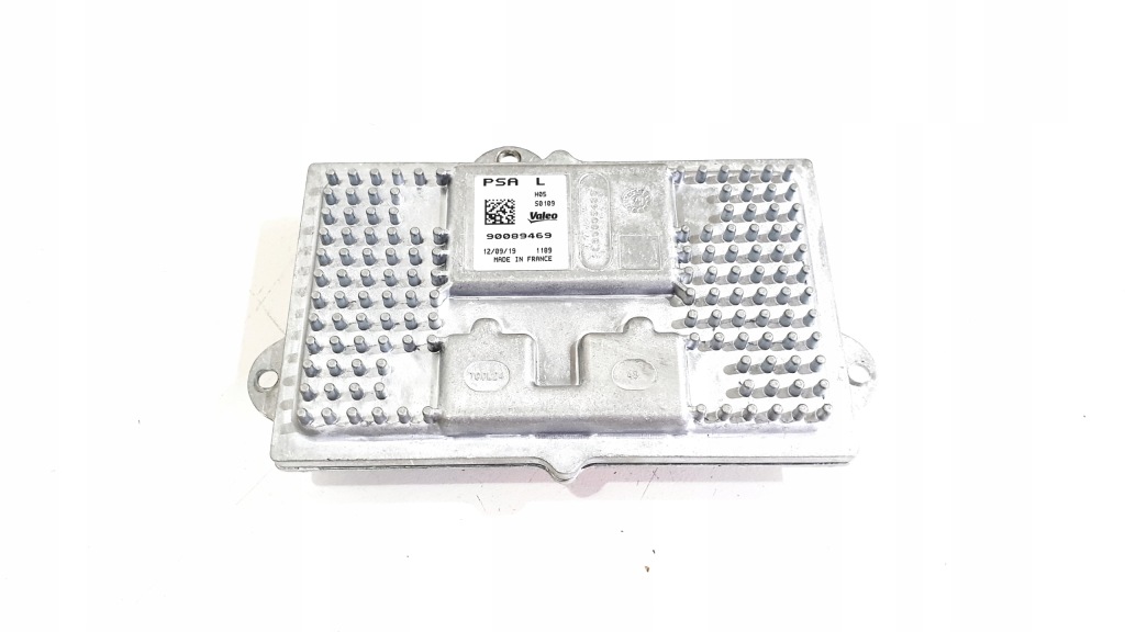 фото №1, Преобразователь модуль лампа peugeot 3008 5008 90032783