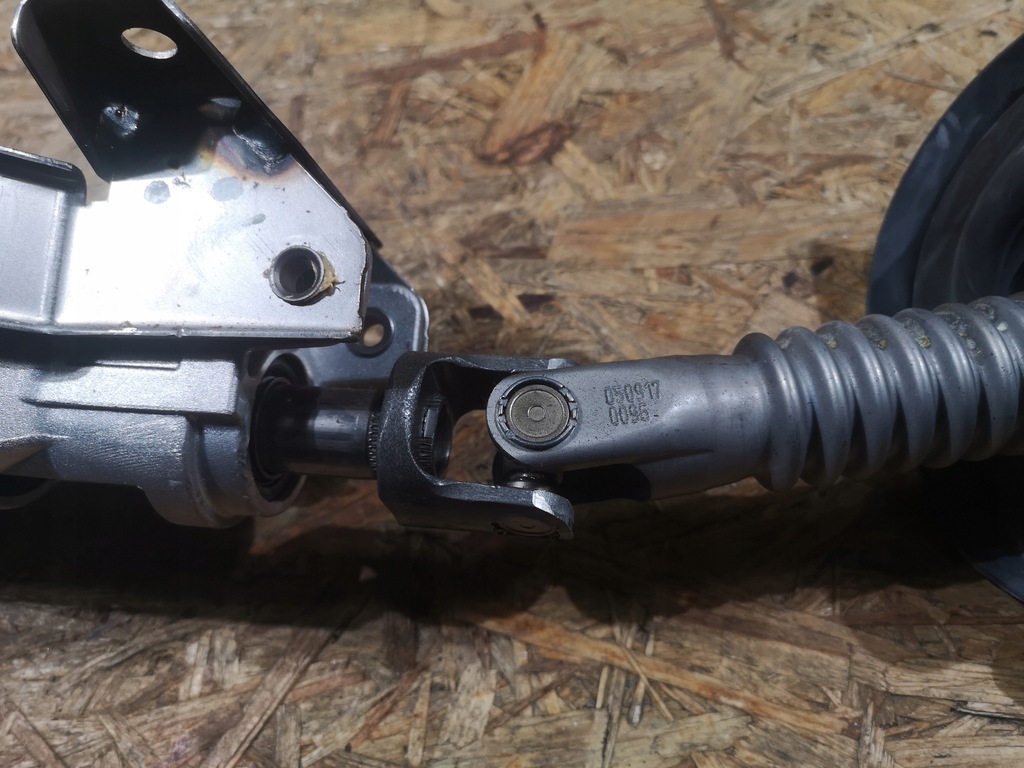 фото №7, Колонка кермова тяга хрестовина dodge charger 2015-