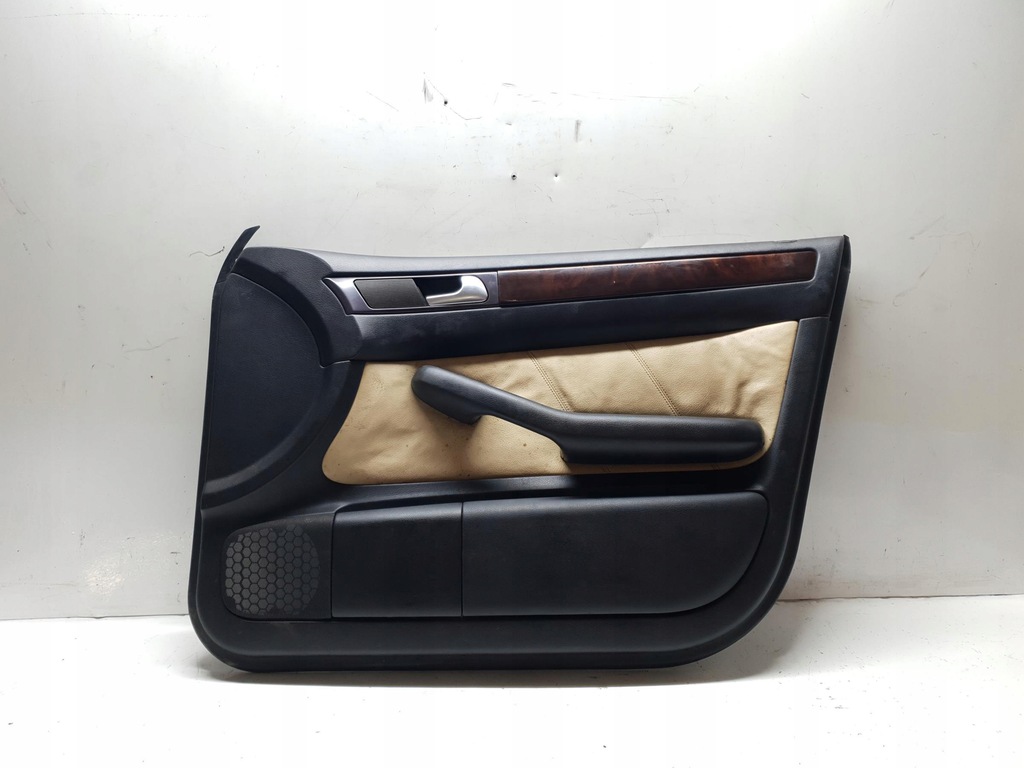 фото №1, Обшивка дверь правый перед audi a6 c5