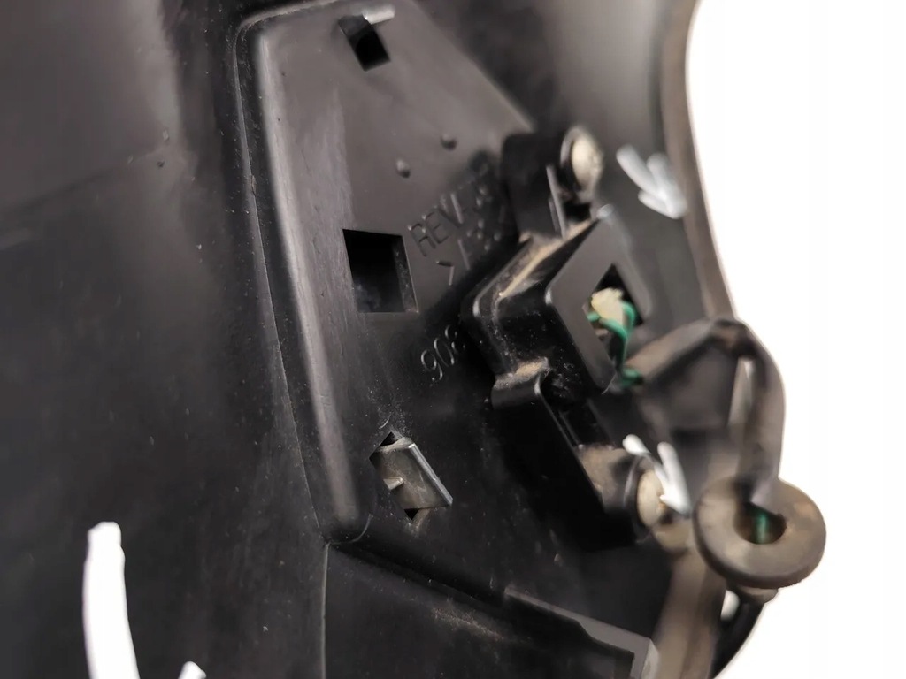 фото №7, Renault koleos лампа крышки багажника 2011 suv 4/5dr 90810jm00a 90810-jm00a