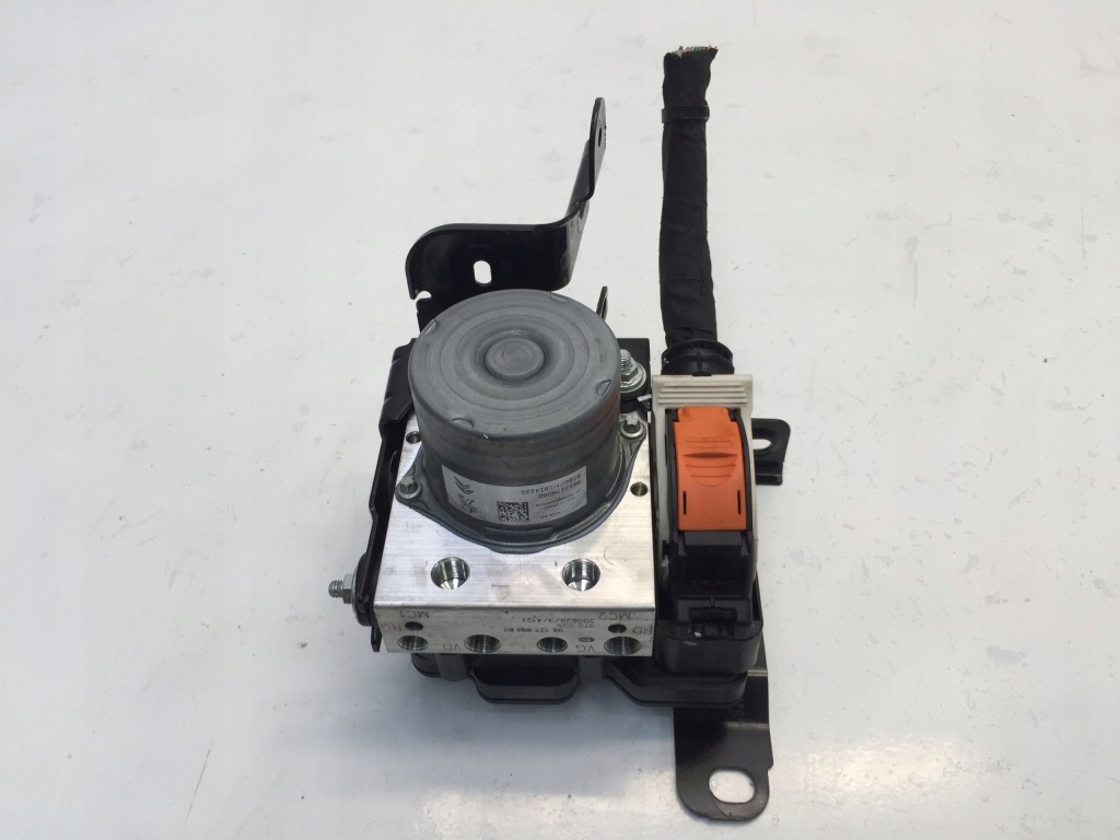 фото №1, Opel grandland x 2020 1.2 насос abs тормозная