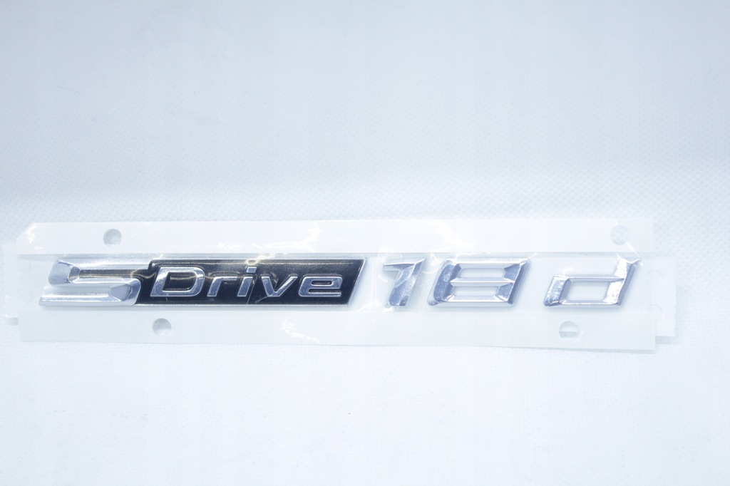 фото №1, Емблема значок надпис кришки задня sdrive18d bmw f48 x1 f39 x2 8496003