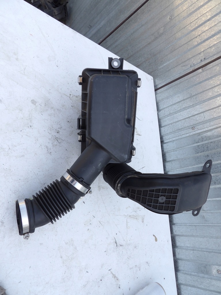 фото №1, Корпус фильтра воздуха 165004357r