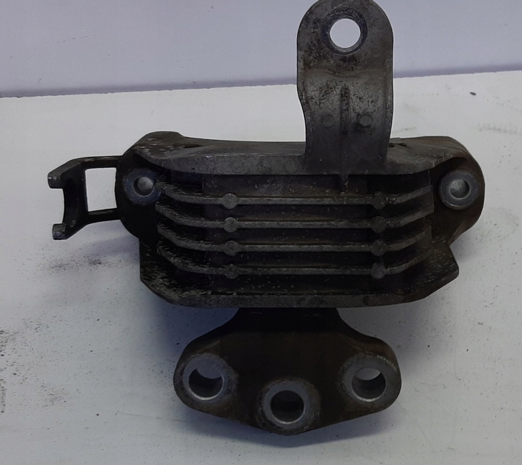 фото №1, Подушка двигателя opel astra j astra 4 2,0 cdti