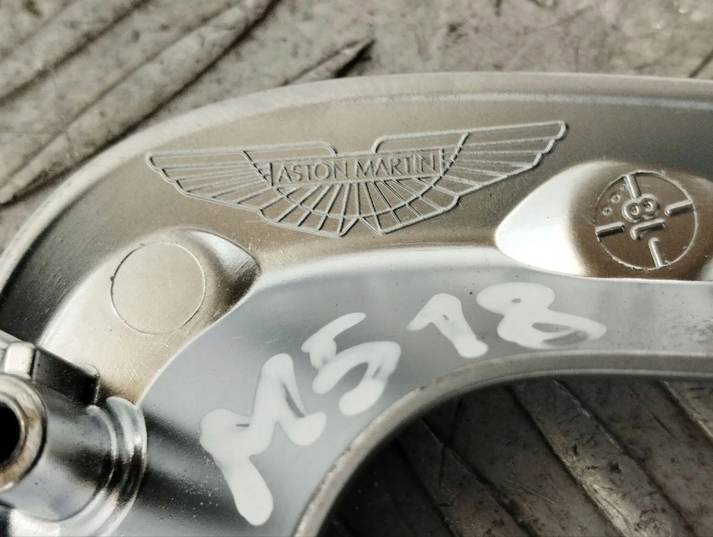 фото №7, Aston martin db11 2019 другое запчасти салона автомобиля hy53043c38