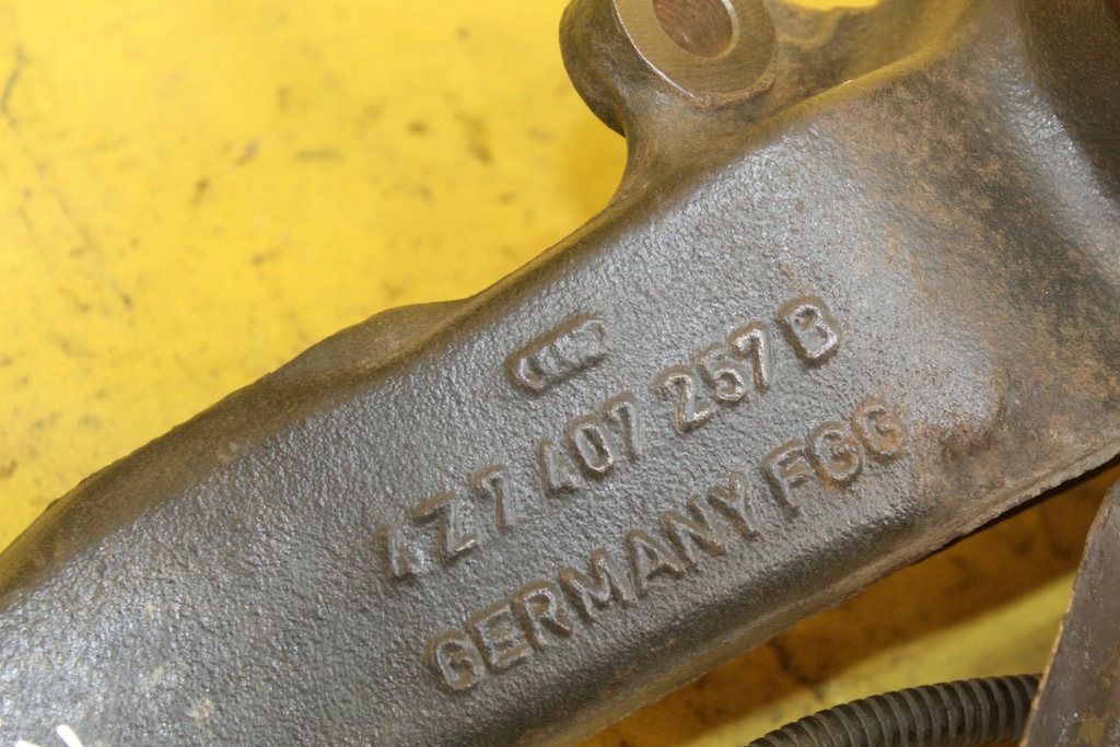 фото №9, Поворотний кулак лівий перед audi a6 c5 allroad 2.5 tdi 4z7407257b
