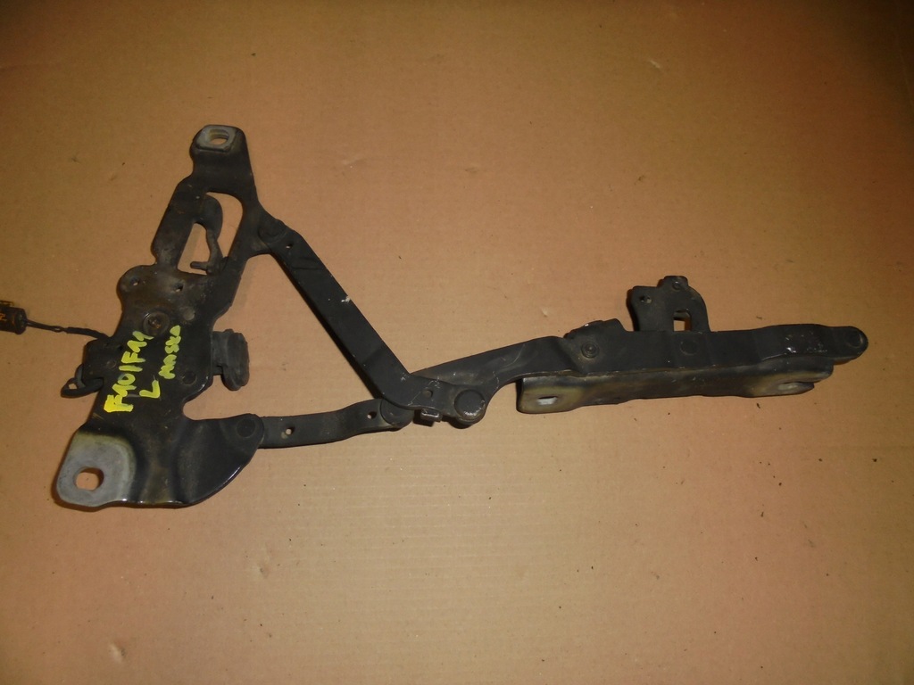 фото №4, Bmw 5 f10 f11 правый петля капот