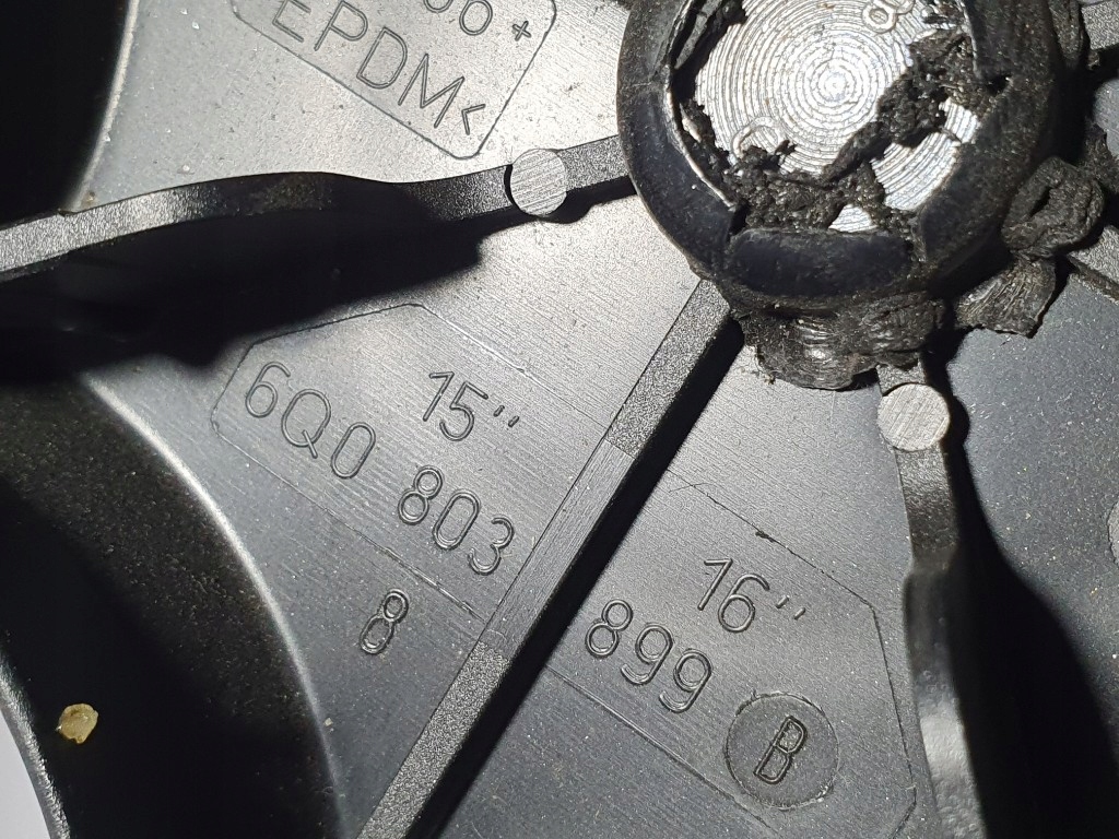 фото №9, Vw polo v 6r пенополистирол багажника набор ремонтный ключ ушко оригинал