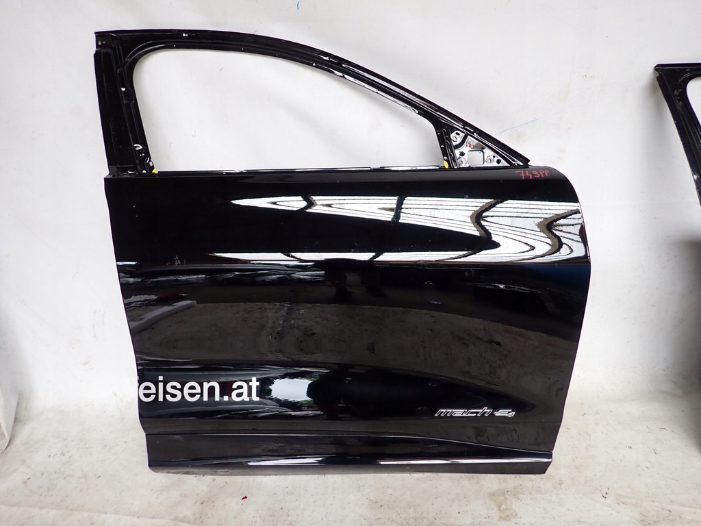 фото №1, Ford mustang mach-e 21- двері праве перед передні