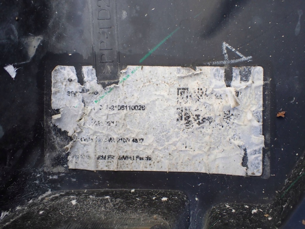 Решітка  решітка радіатора решітка бампера isuzu d-max Доставка