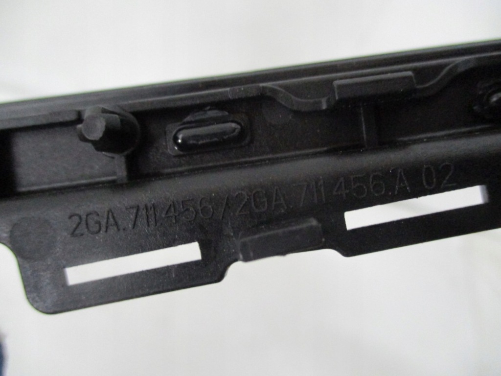 фото №2, Рамка туннель передач vw t-roc 2ga 2ga711456