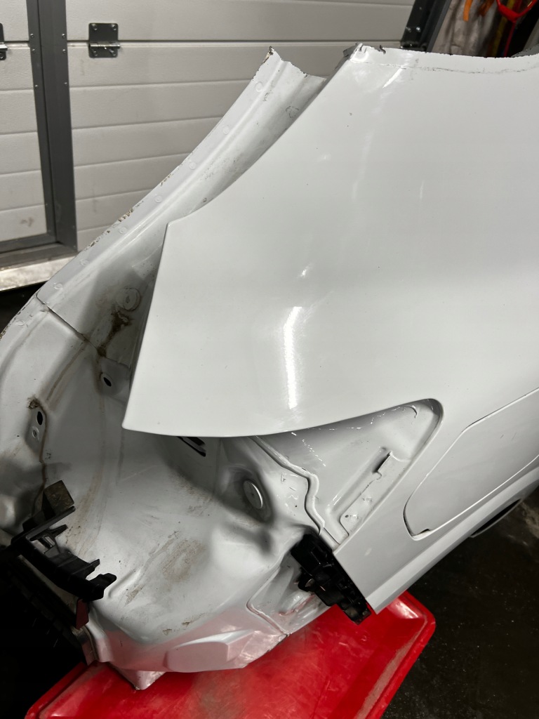 фото №6, Четверть крыло обшивка блок двигателя порог правый задняя dacia sandero 2023 iii 3