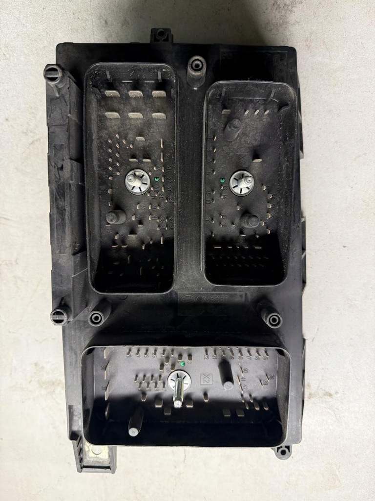 фото №1, Коробка запобіжників opel zafira b 13206759