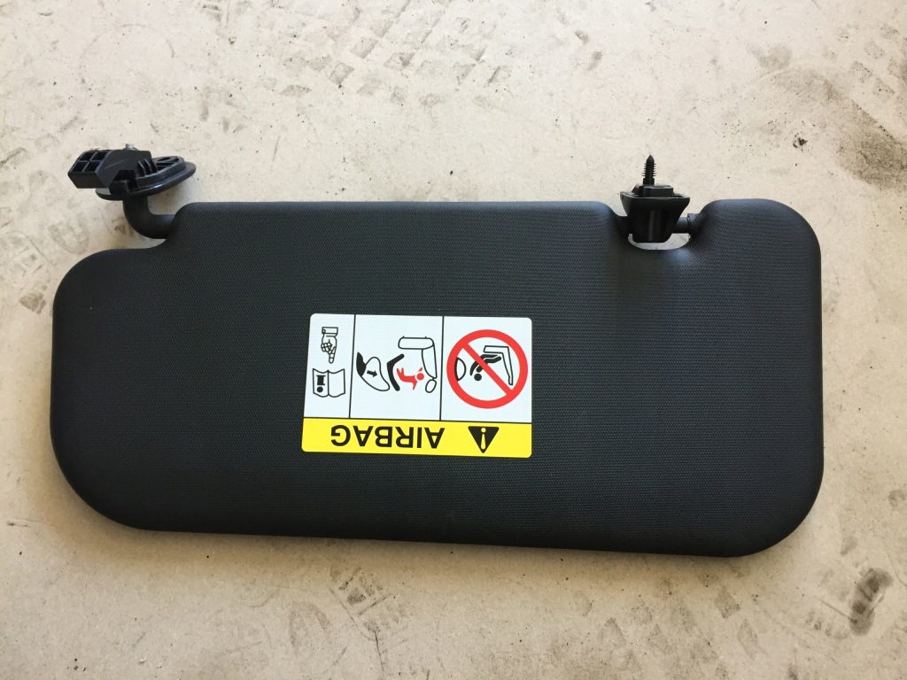 фото №1, Hyundai i20 ii 14- защита солнцезащитная правая