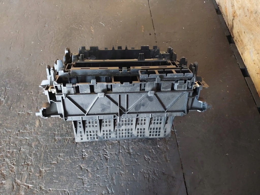 фото №5, Рамка радіо консолі центральної audi a4 b5 8d lift 8d0858005m