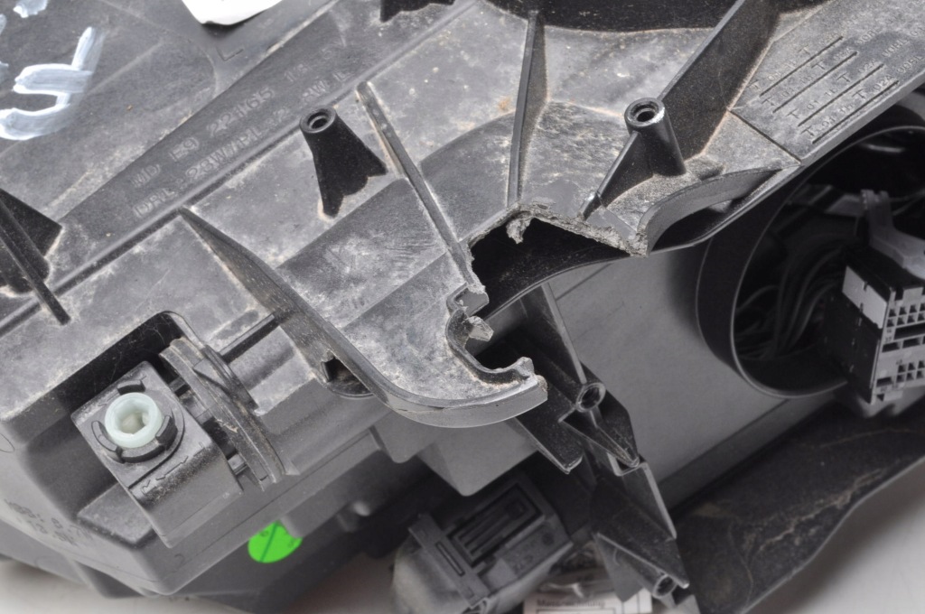 фото №8, Bmw 1 f40 лампа левая передняя левый перед uk 5a1e057