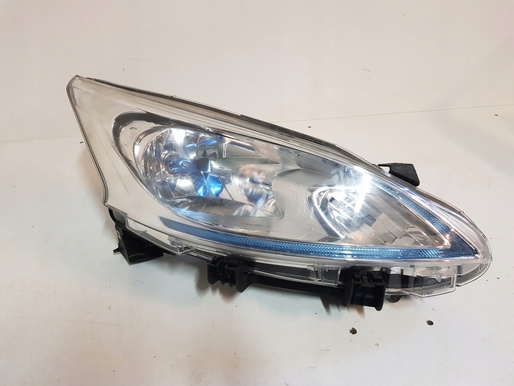 фото №6, Nissan nv200 13r+ левая правая лампа перед europa