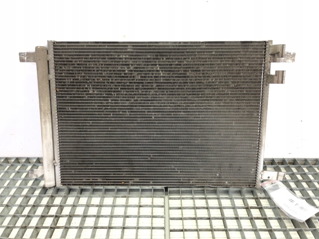 фото №1, Радіатор кондиціонера vw t-roc 1.5 150km 5q0816411bg