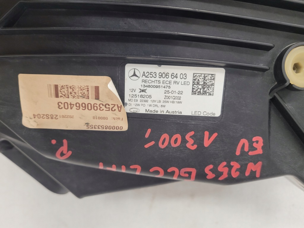 Mercedes w253 glc lift лампа правая перед full led eu a2539066403 Оригинал