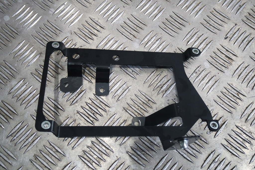 фото №1, Кронштейн кронштейн ferrari 488