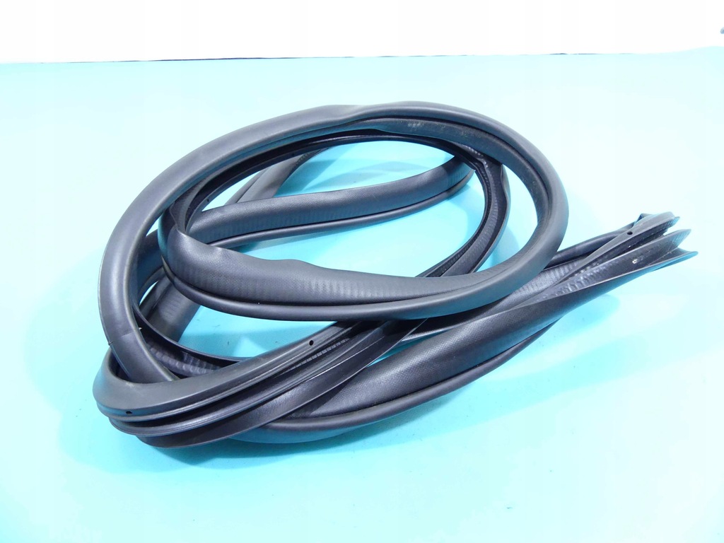 фото №1, Прокладка дверь перед правая mazda cx-5 i 12-17