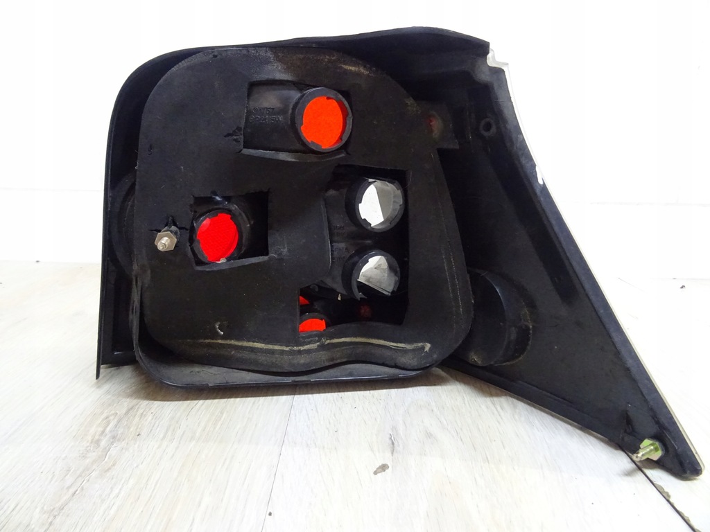 фото №9, Лампа права ліва задня glof 4 iv 1j6 тюнінг