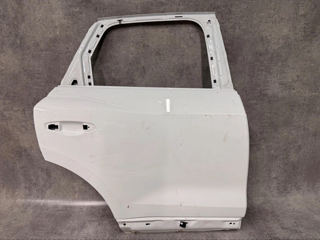 фото №1, Дверь правое задняя audi q3 83a