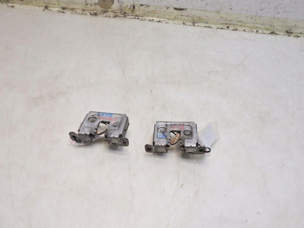 фото №2, Замок капот mini one ii r56