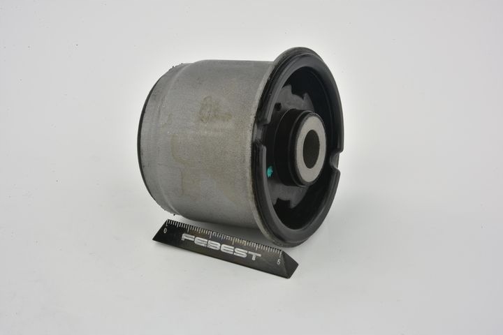 фото №11, Втулка заднего подвеска nissan serena c24