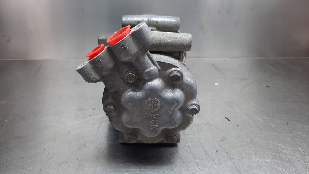 фото №6, Компрессор кондиционера 8200953359--a renault kangoo ii 08-14r 1.5 dci