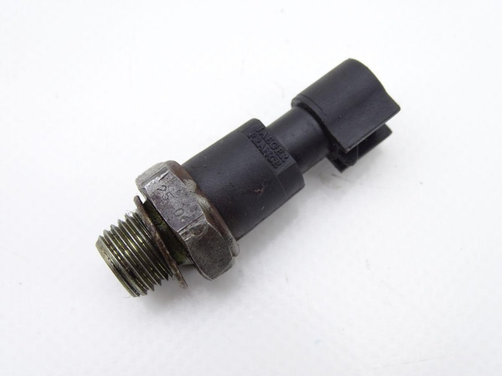 фото №1, Iveco daily iii 2.8 hpi датчик давления масла