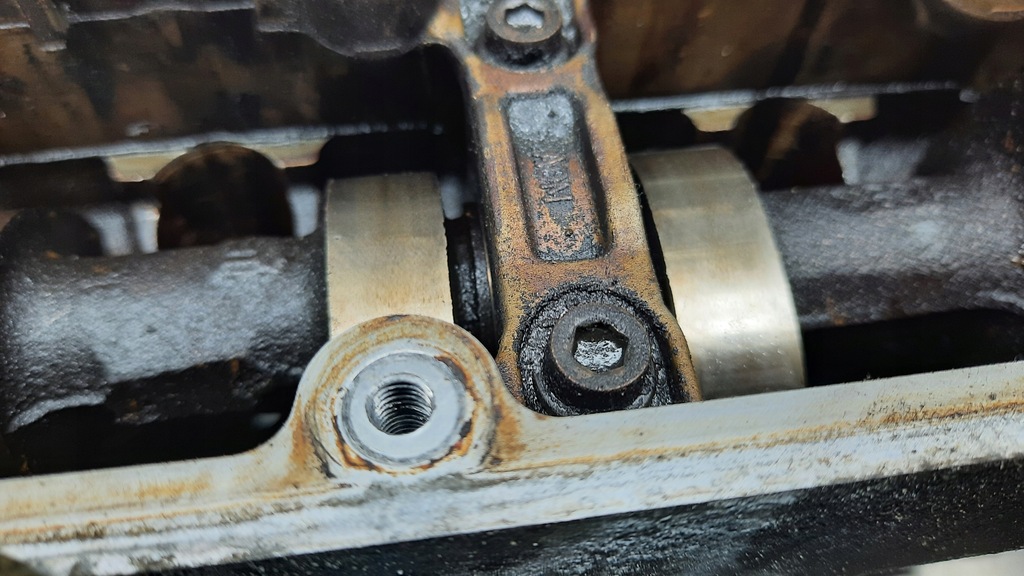 фото №8, Головка двигуна peugeot 807 2.2b