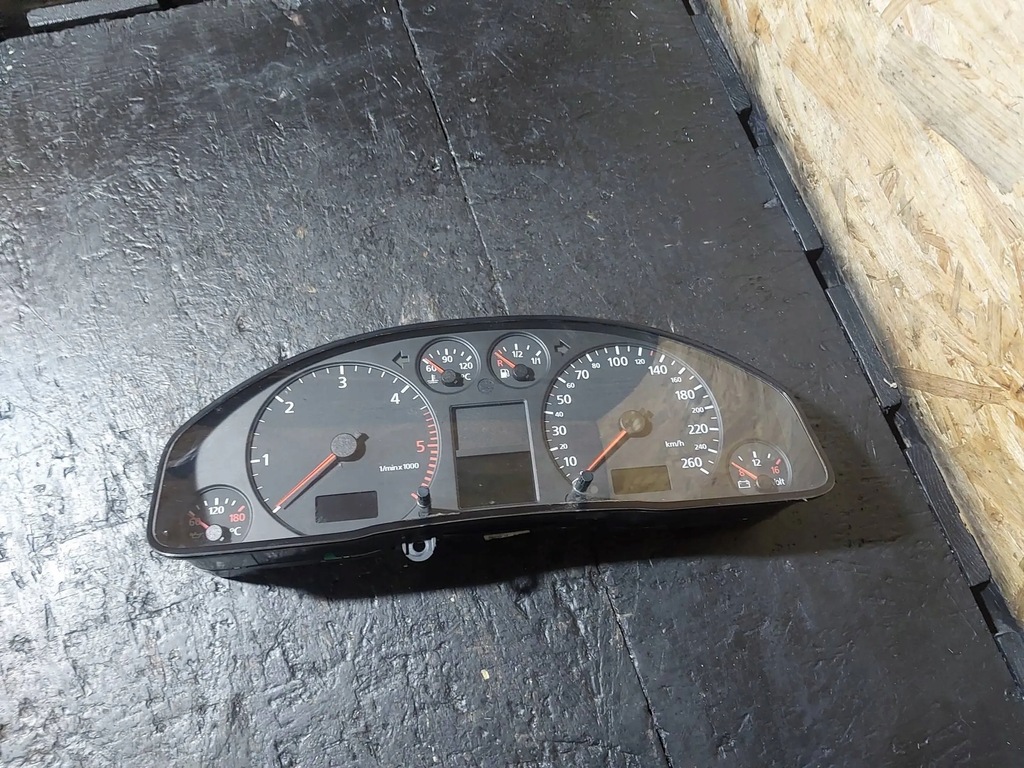 фото №9, Лічильник / спідометр audi a6 c5 4b 1.9tdi 4b0920900f