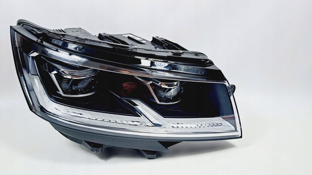 фото №1, Vw t6 multivan transporter lift 19+ лампа права full led 7l1941036a