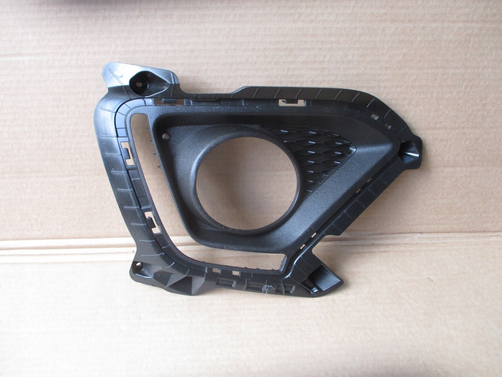 фото №1, Решітка радіатора решітка бампера ліва hyundai i10 ii 13-16 8