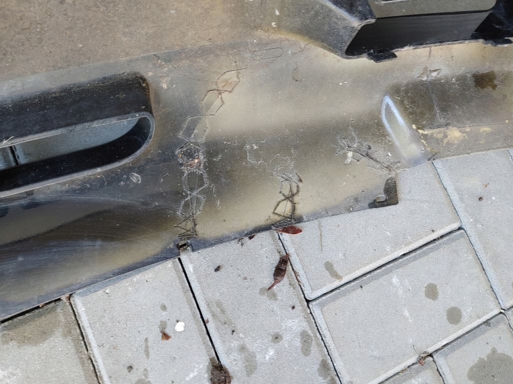 фото №9, Chrysler 300c 04-10 бампер передний