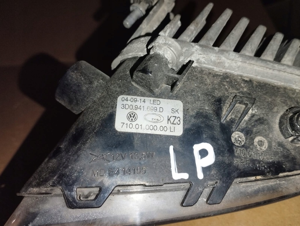 фото №6, Противотуманная фара левый перед vw phaeton lift