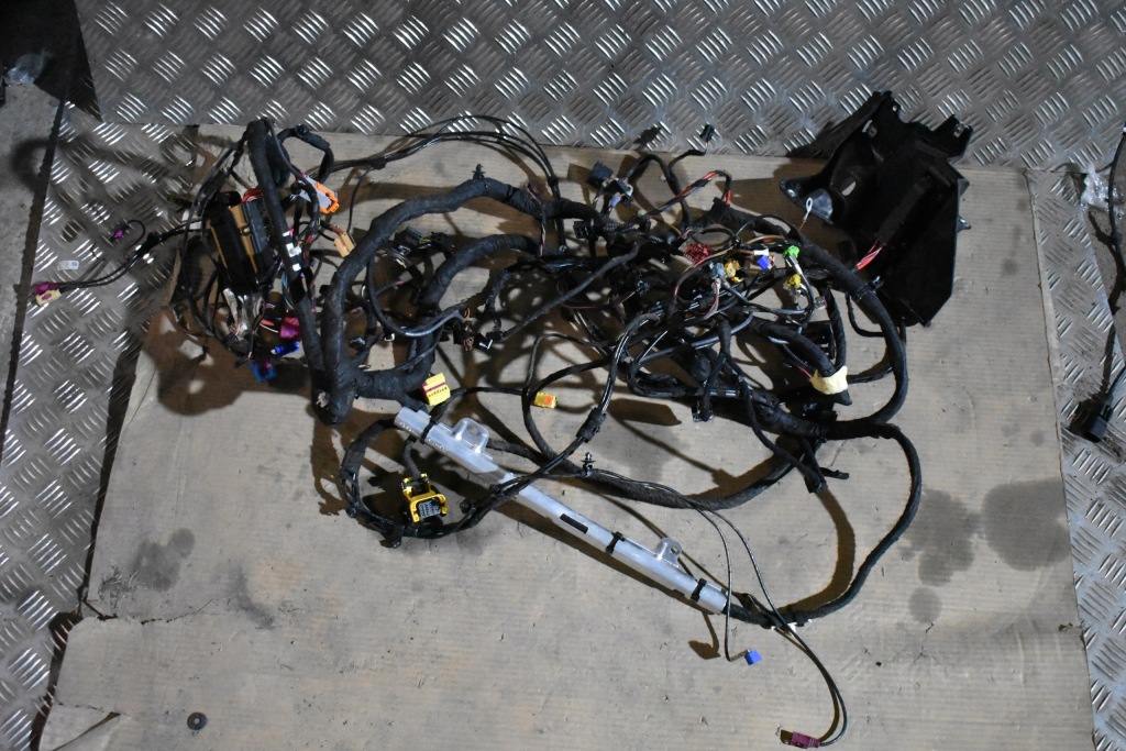 Купить Электропроводка консоли porsche panamera 971 1