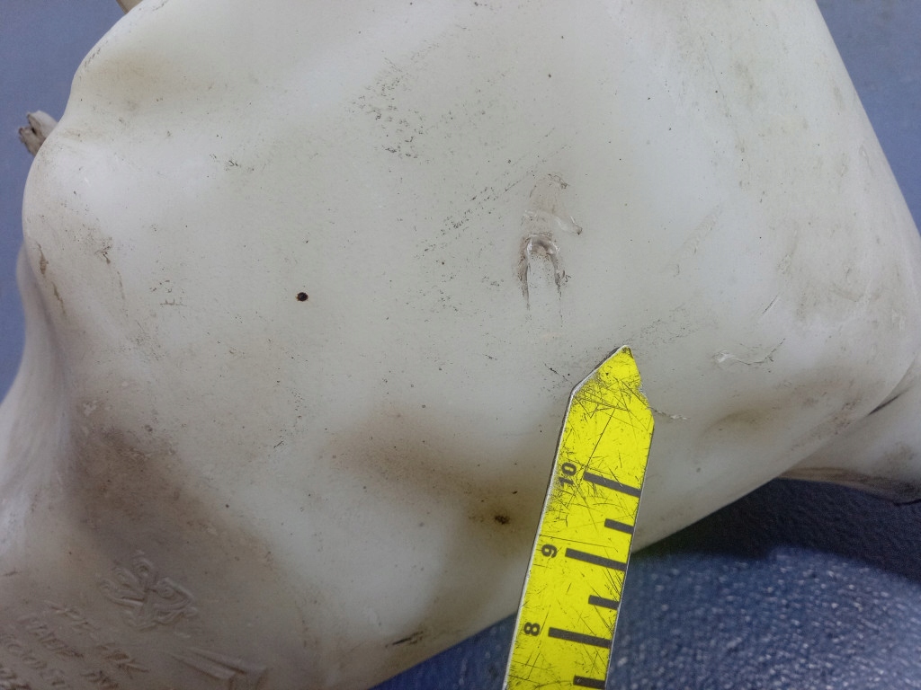 фото №7, Citroen c3 i бачок распылителя 9680248980