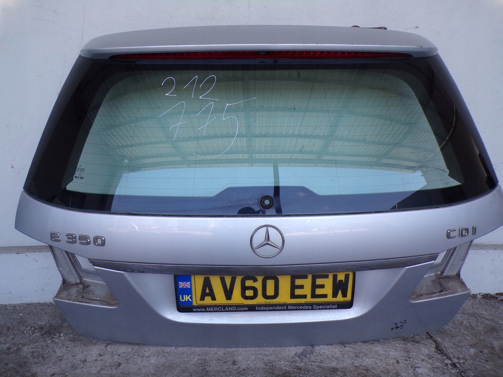 фото №1, Крышка багажника задняя задняя mercedes w212 kombi lak 775