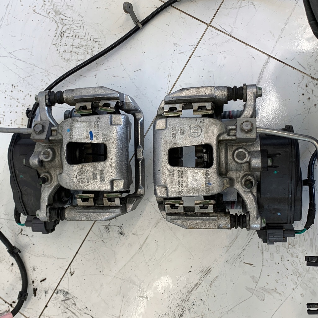 фото №11, Тормозные диски тормозные + суппорты kpl. dodge ram v 1500 trx 6.2l supercharged 24r