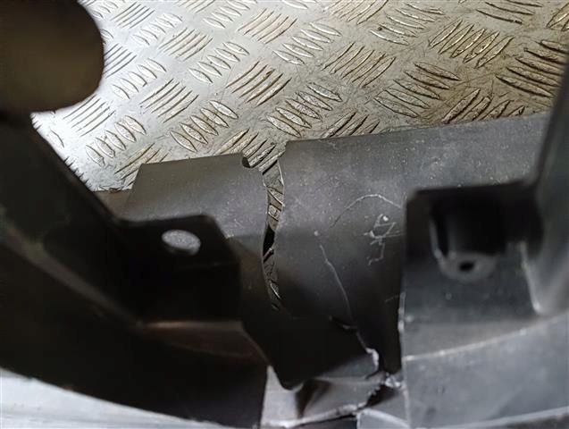 M1 smart for four підпора решітка a4538855800 Зі Шроту