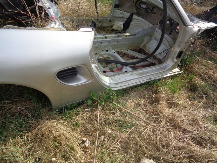 фото №1, Porsche boxster 986 правая четверть bok правый порог