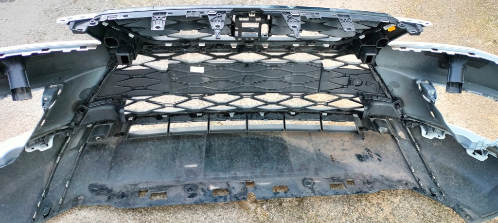 фото №9, Бампер перед передній seat ateca 575