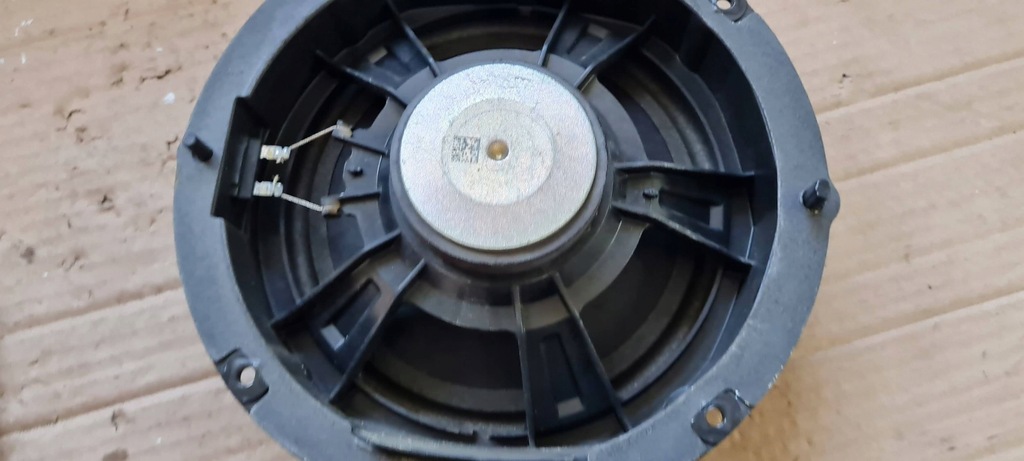 фото №8, A4 b9 8w динамик дверь левый / правый перед передний audi a019089 a5 8w